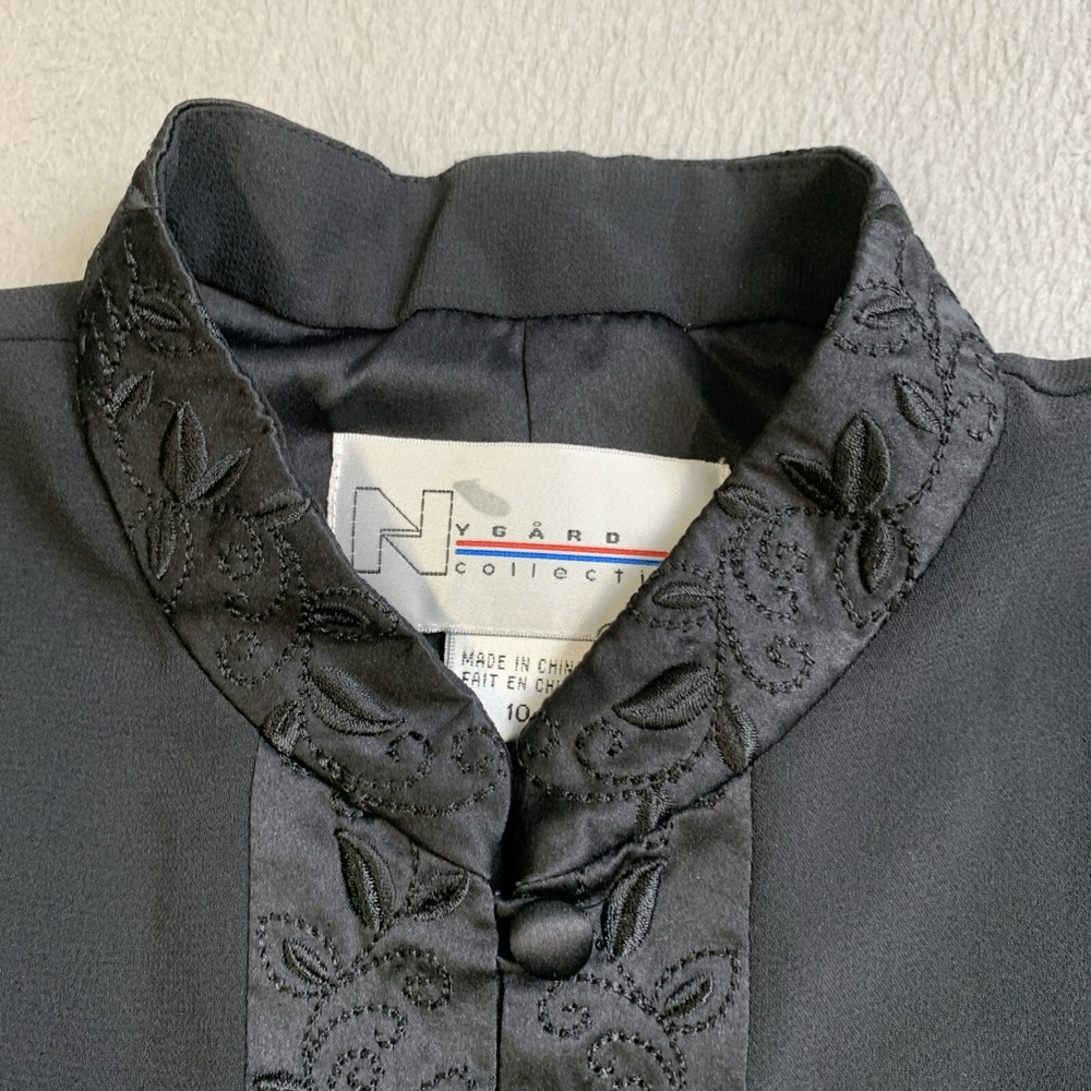 NYGARD Collection Vest Women's Size 10 Black Buttons Polyester RN 54365 - Picture 9 of 13